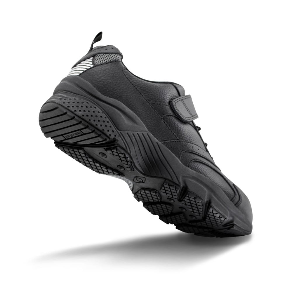 Apex Strap Bungee Athletic Shoes - Men's - Black - view 2