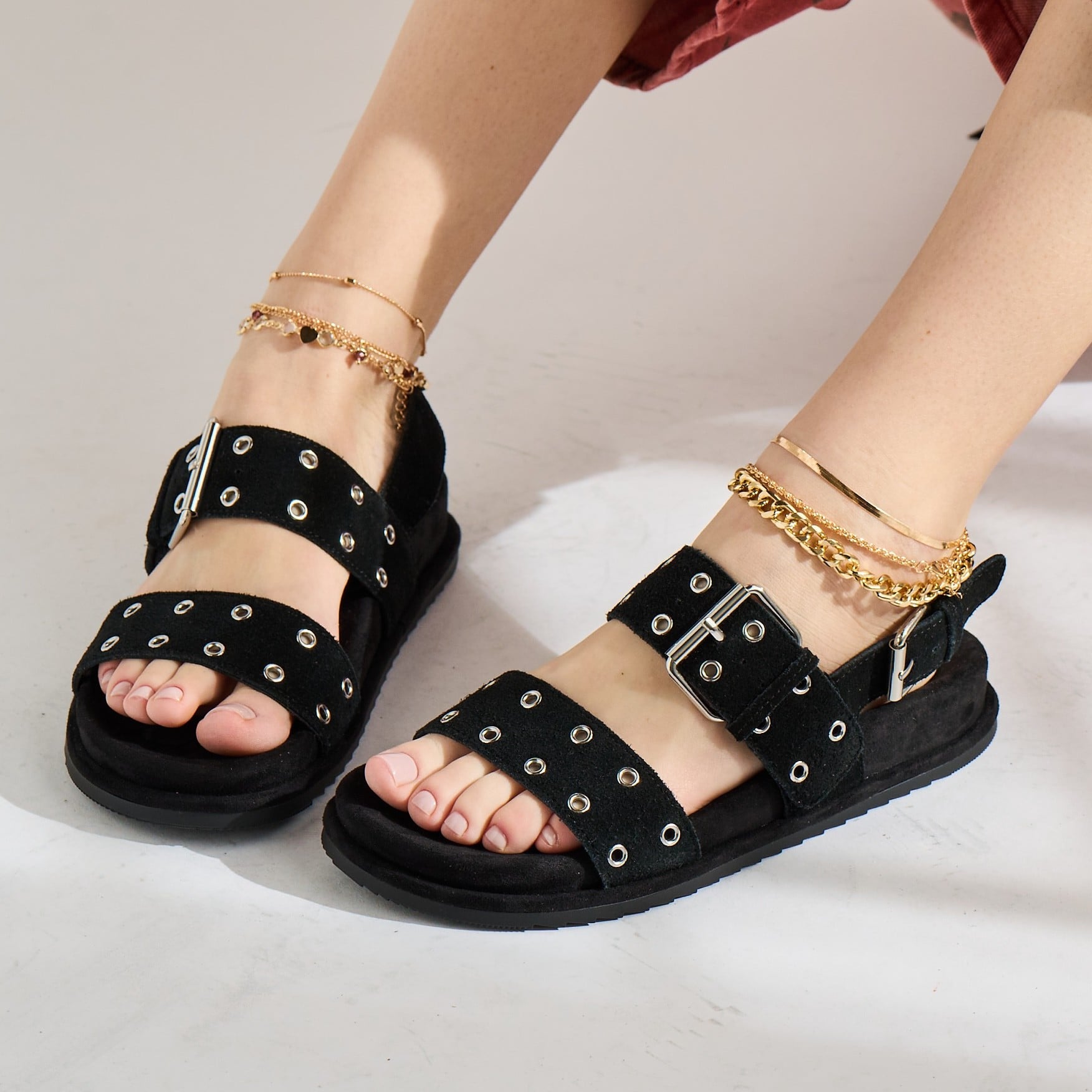 Bearpaw Liandra Women's Sandals - 3536W - Black - lifestyle view2
