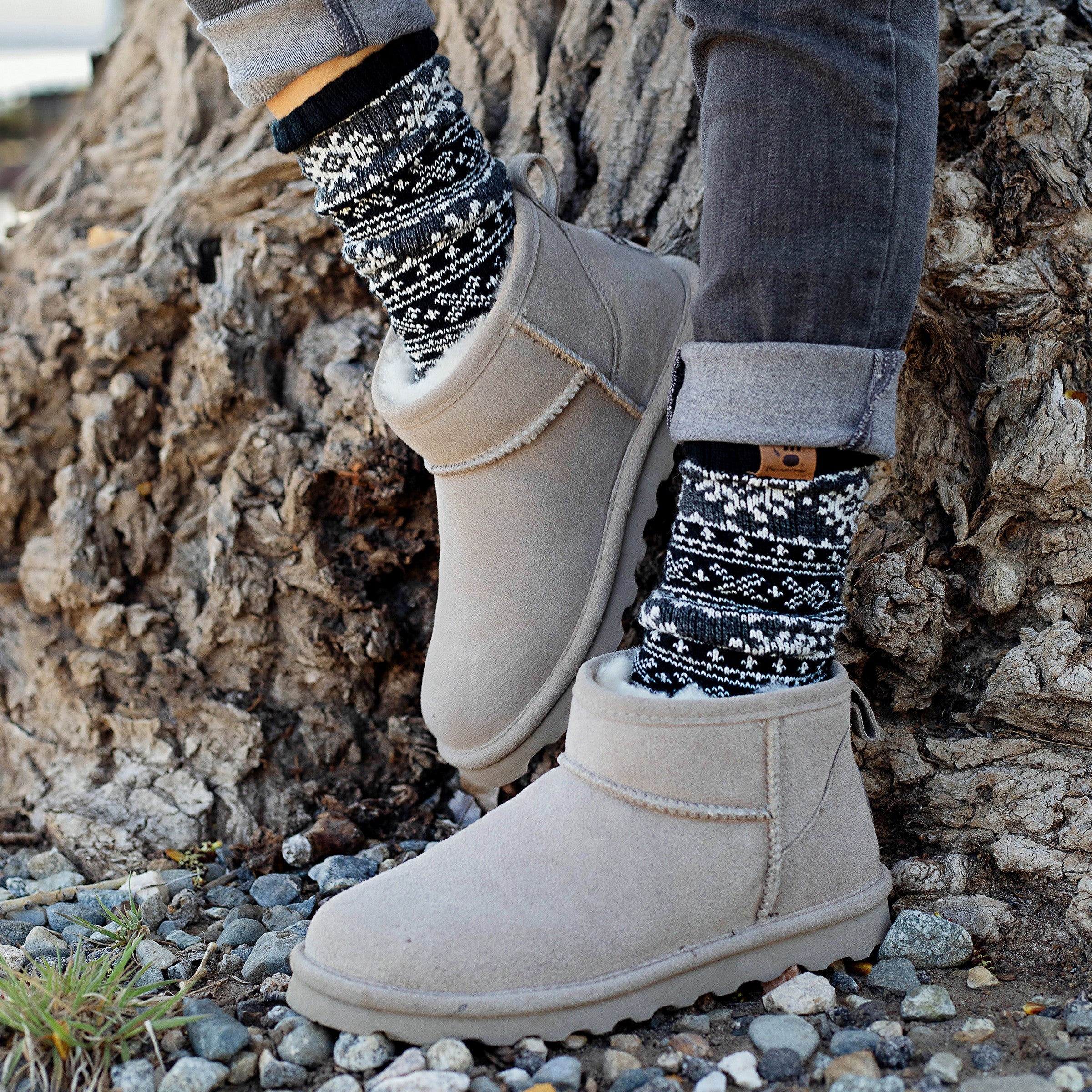 Bearpaw SHORTY 's  - 2860W - Mushroom - lifestyle view
