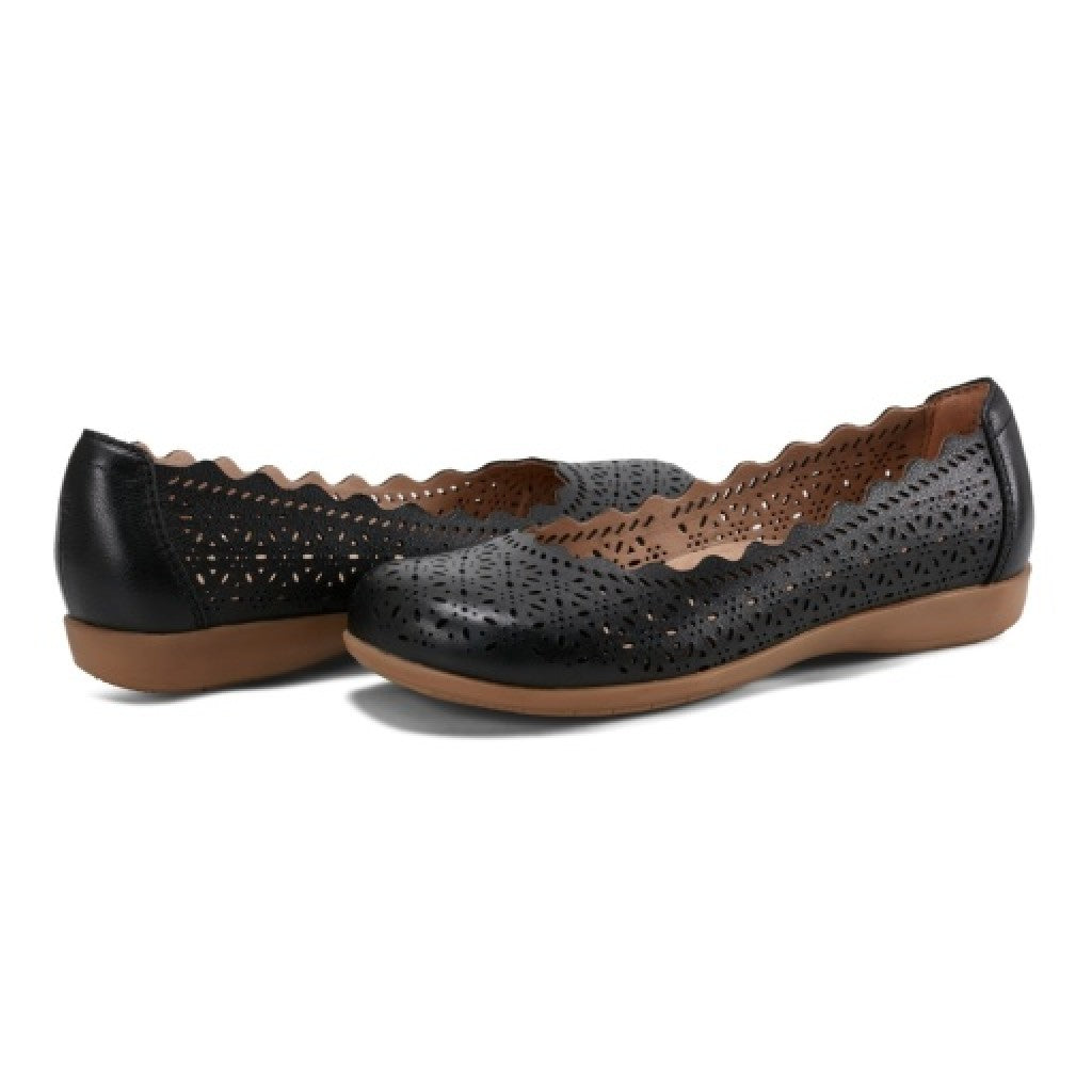 Earth Bria Cushioned Arch Support Slip-On Women's Ballet Flat - Black - 7