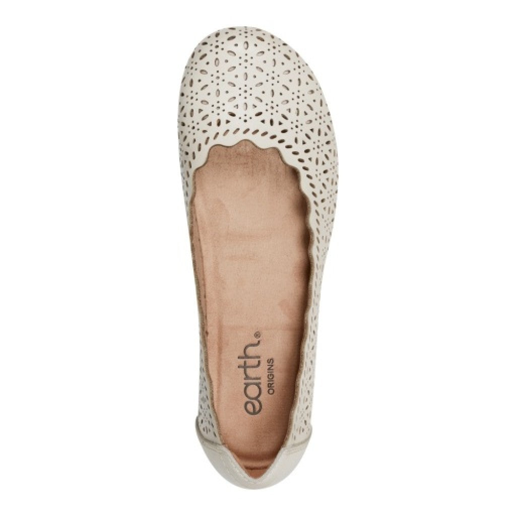 Earth Bria Cushioned Arch Support Slip-On Women's Ballet Flat - Ivory - 6