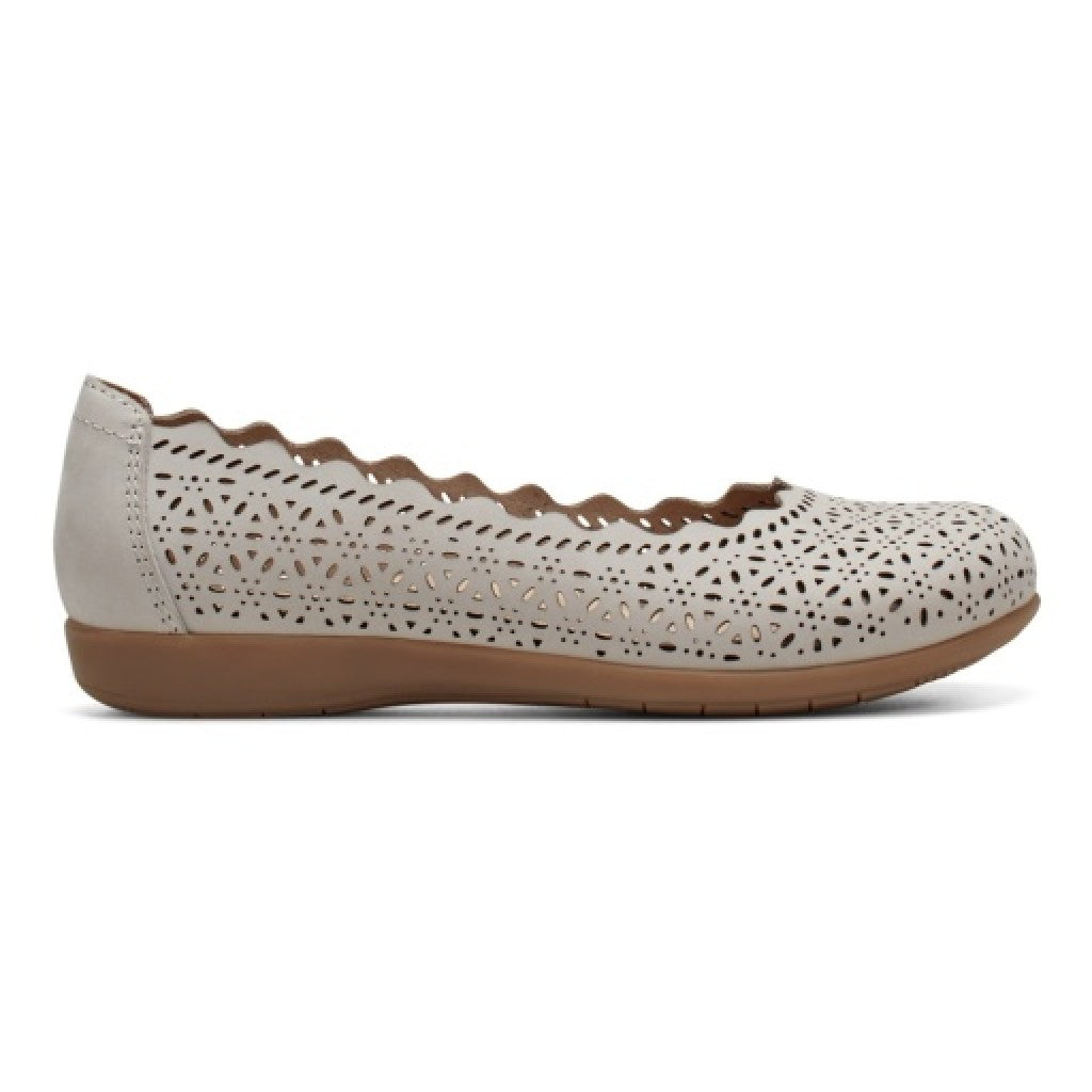 Earth Bria Cushioned Arch Support Slip-On Women's Ballet Flat - Light Gray - 2