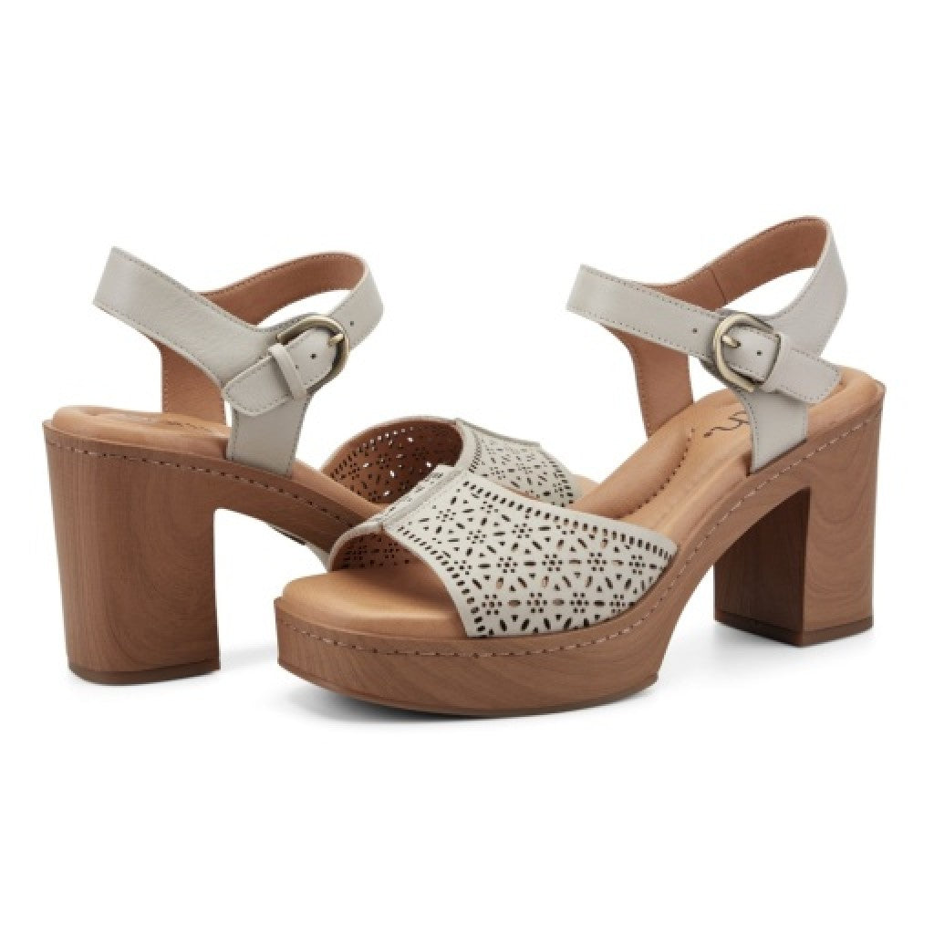 Earth Quinty Cushioned Arch Support Heeled Dress Sandal Women's Heeled Dress Sandal - Ivory - 7