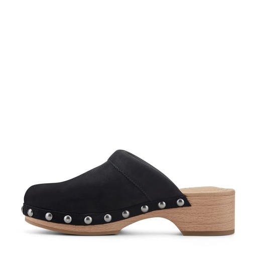 Earth Kimber Women's Studded Heeled Clogs - Black - View 4