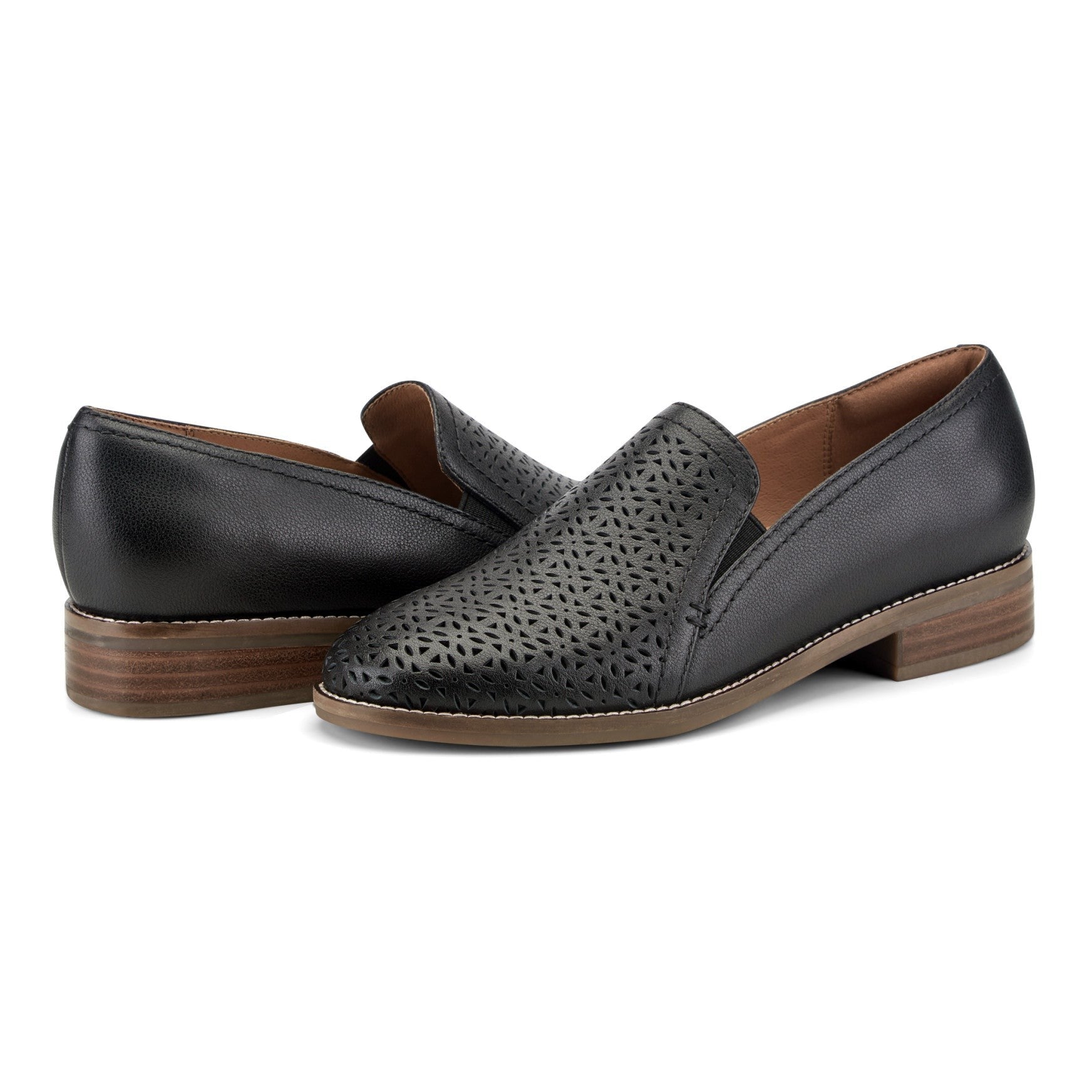 earth Piper Cushioned Arch-Support Loafer Women's Mules & Loafers - Black Leather - 7