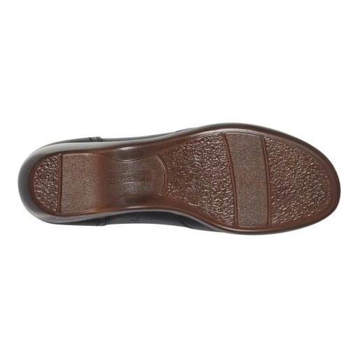 Easy Spirit Daisie Women's Cutout Slip-On Shoes - Black - View 5