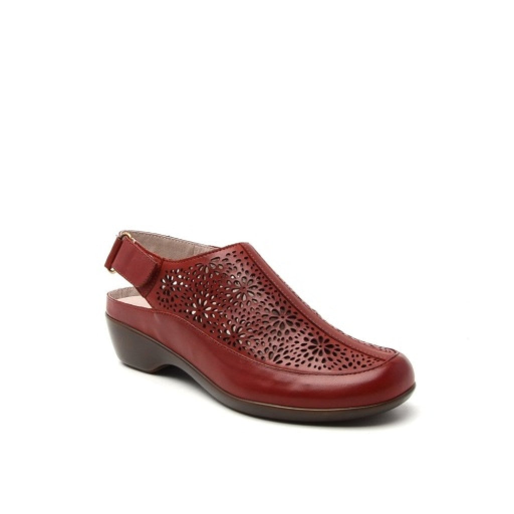 Easy Spirit Dawn Cushioned Slingback Women's Casual Shoe - Dark Red - 8