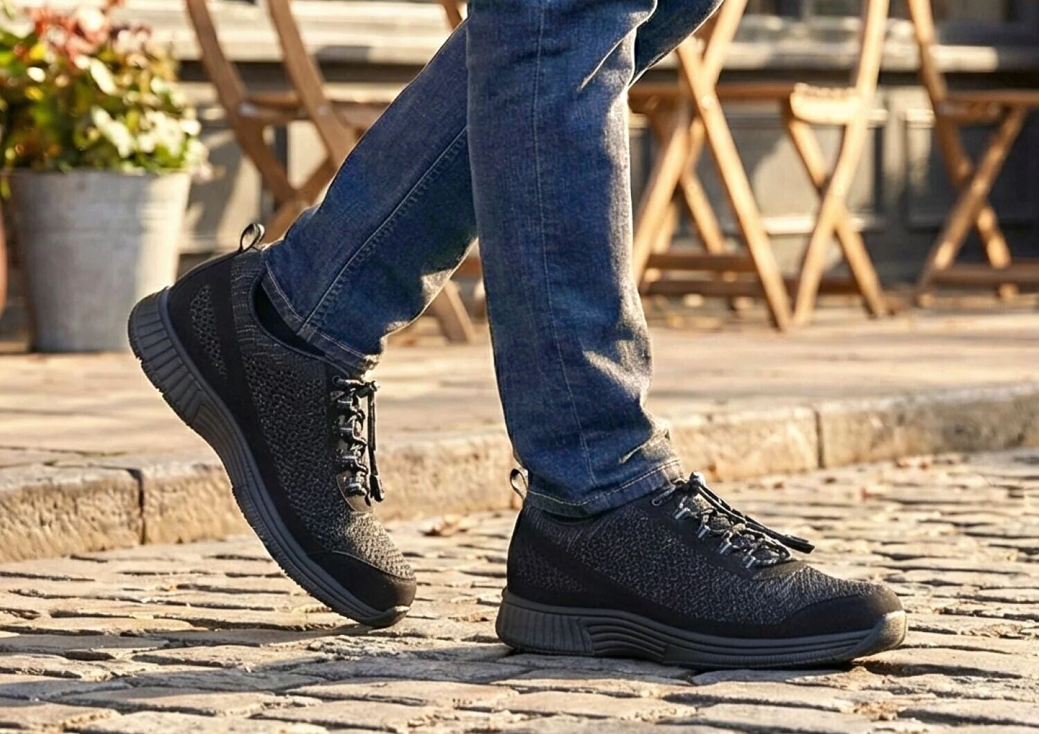 Orthofeet LAVA NO TIE - Black