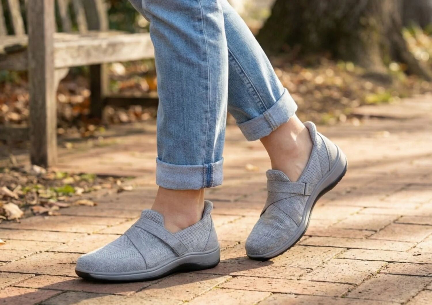 Orthofeet Amalya Women's Casual - Gray - Lifestyle View - 7