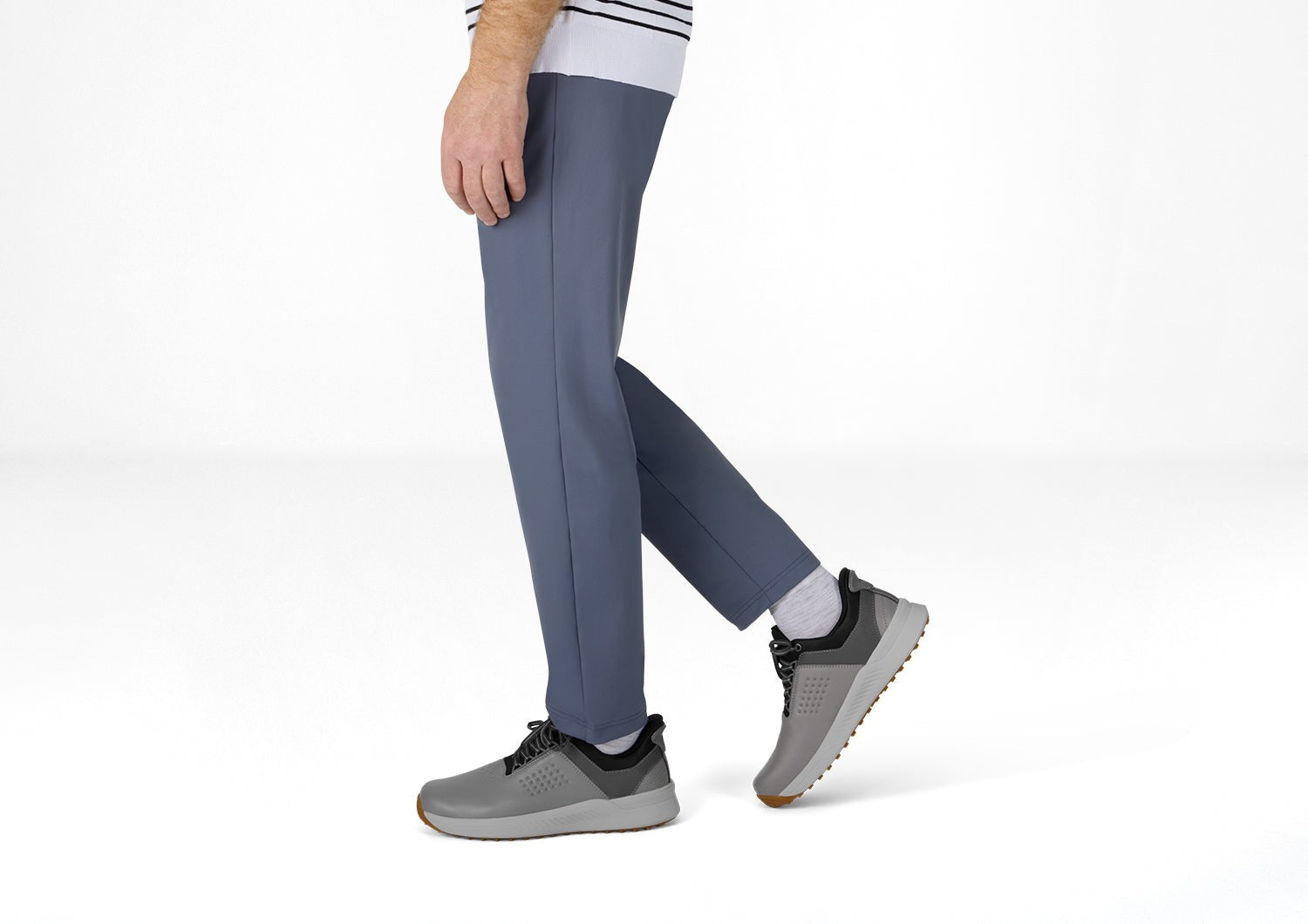Orthofeet Birdie Hands-Free Golf Men's Sneakers - Gray - Lifestyle View - 8