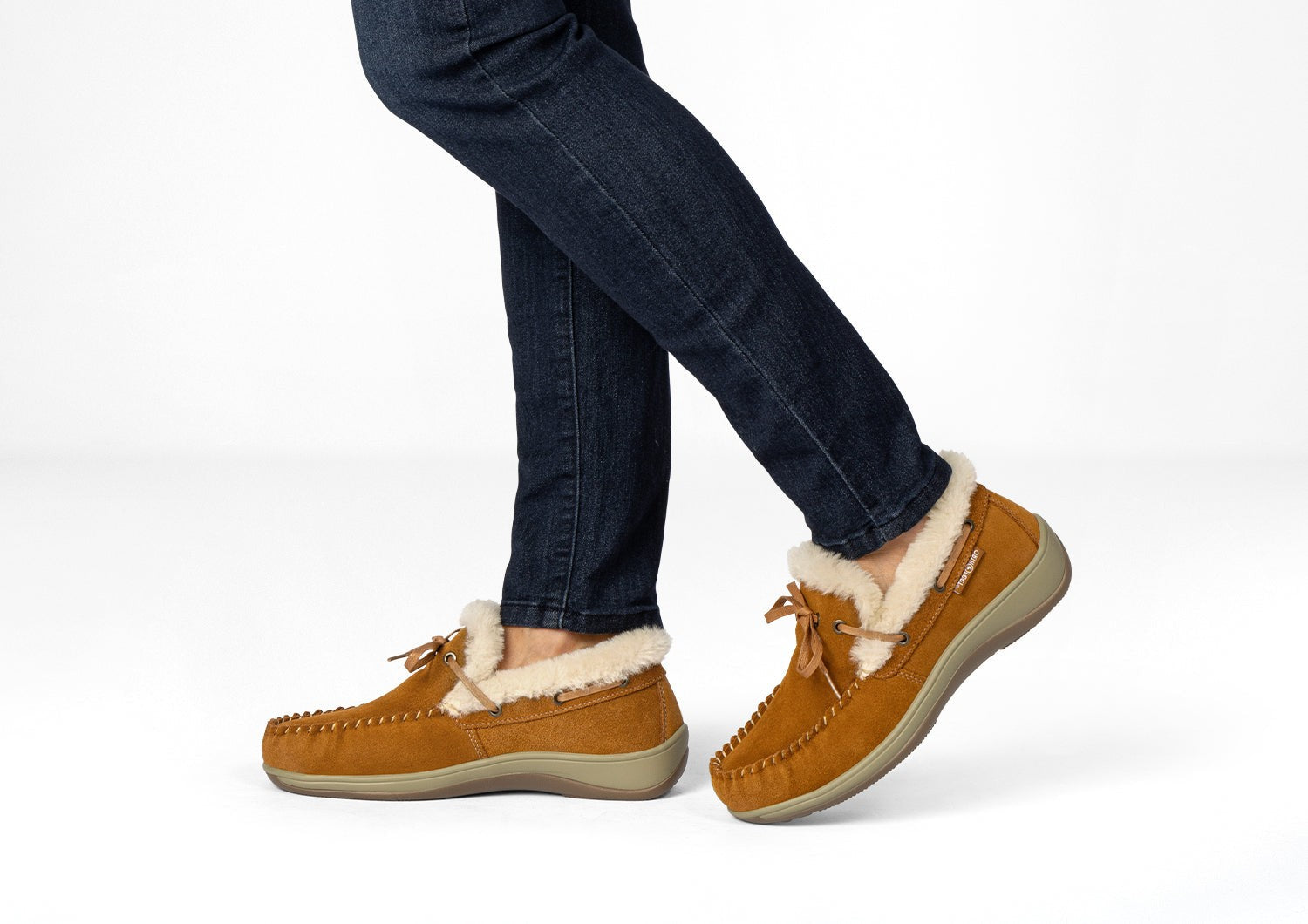 Orthofeet Capri Cushioned Support Women's Slippers - Camel - Lifestyle View - 2