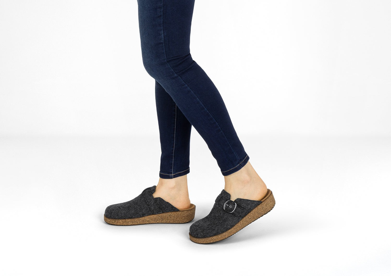 Orthofeet Casey Cushioned Support Women's Casual Clog - Charcoal Wool - Lifestyle View - 2