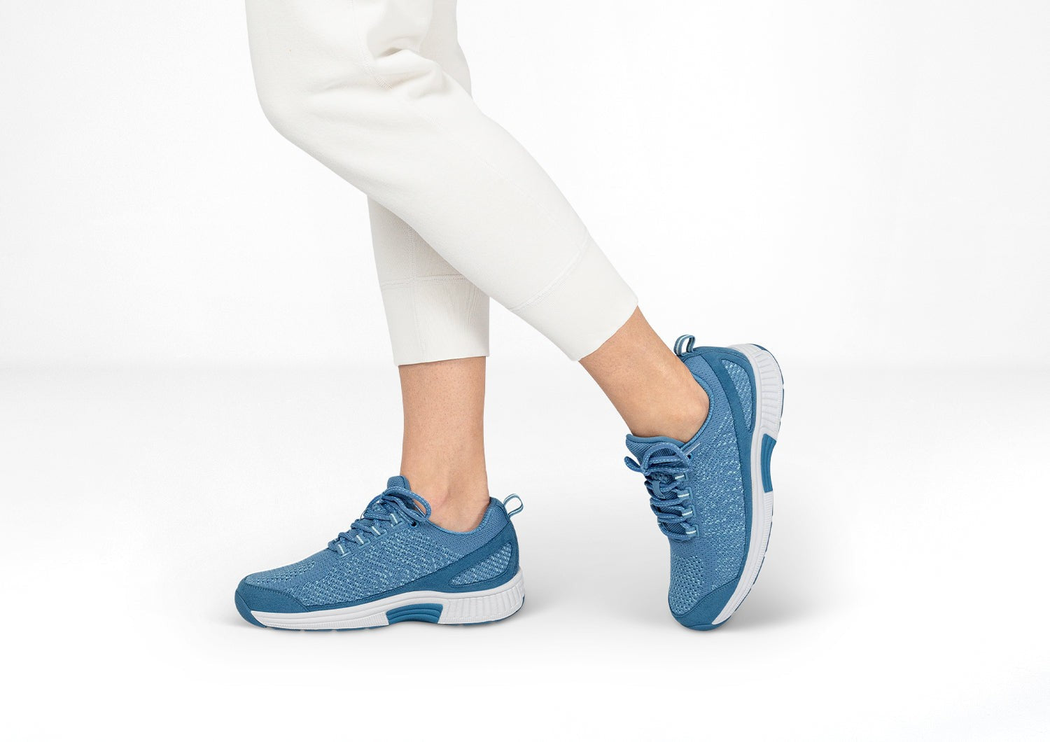 Orthofeet Coral Stretch Arch-Support Women's Sneakers - Blue - Lifestyle View - 2