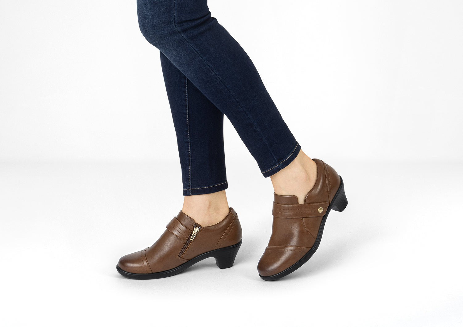Orthofeet Eva Supportive Arch Comfort Women's Dress - Brown - Lifestyle View - 2