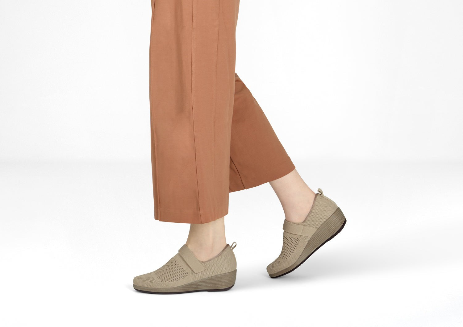 Orthofeet Eve Supportive Comfort Women's Casual Wedge - Beige - Lifestyle View - 2