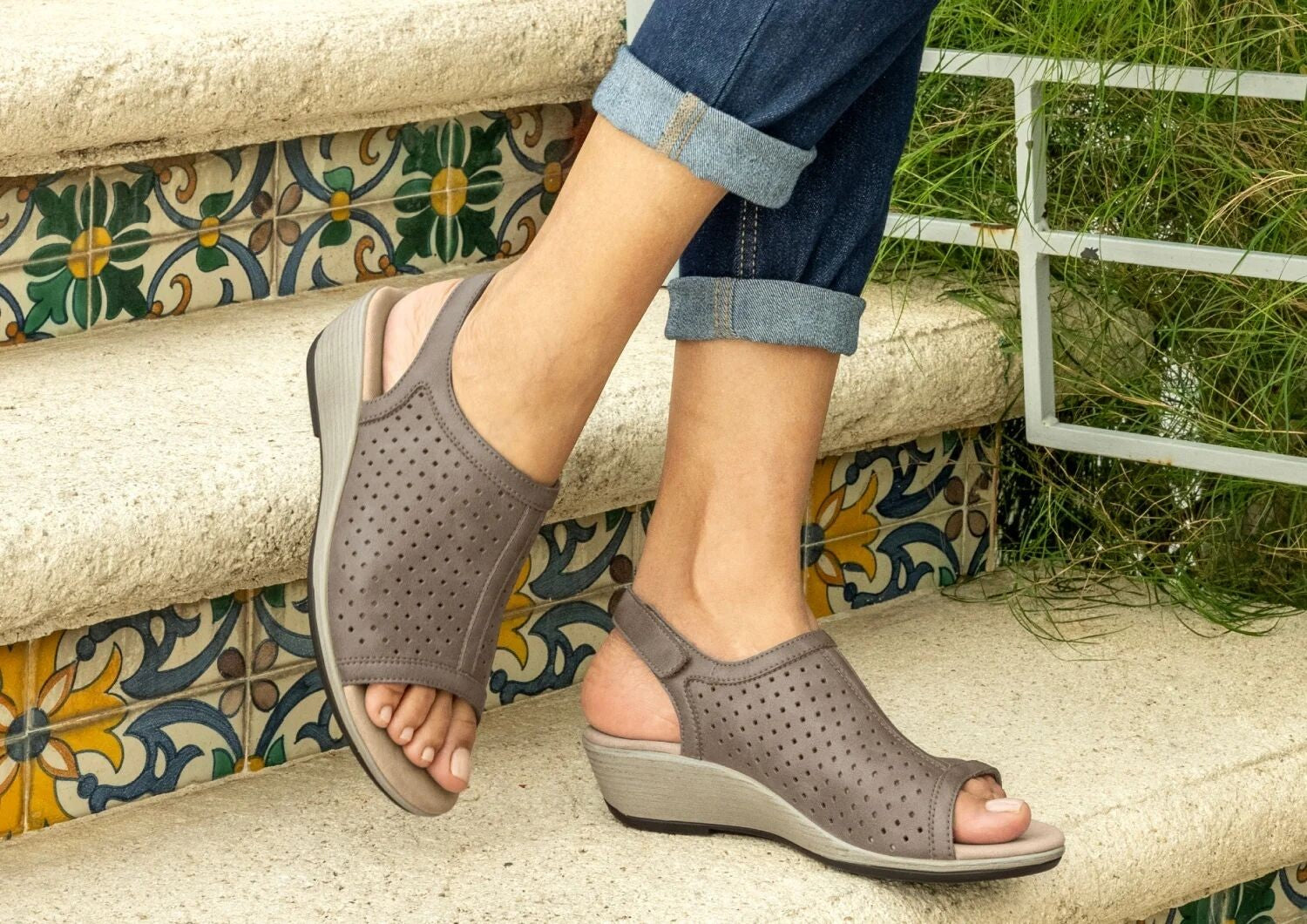 Orthofeet Hazel Supportive Wedge Women's Sandals - Taupe - Lifestyle View - 8