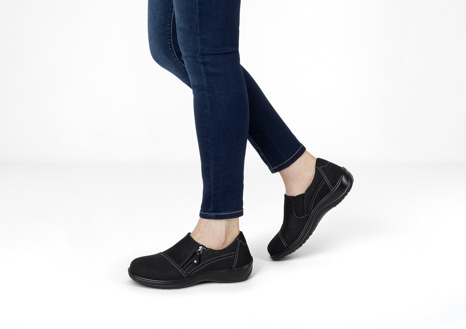 Orthofeet Jade Cushioned Arch Support Women's Casual - Black - Lifestyle View - 2