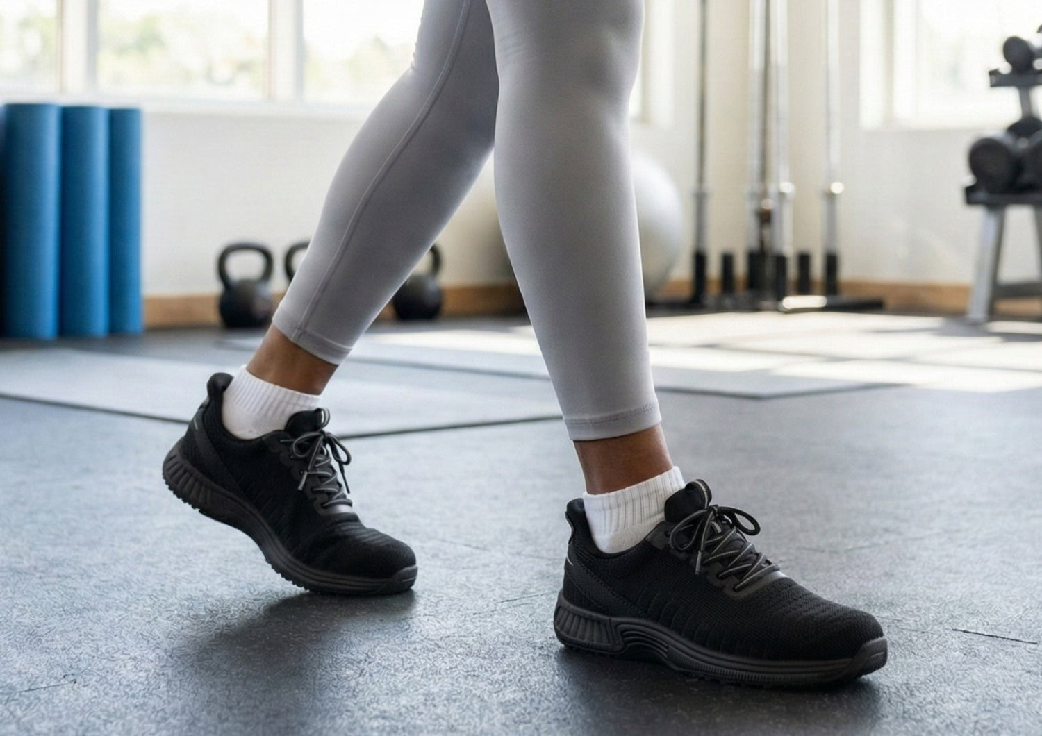 Orthofeet Kita Hands-Free Supportive Women's Sneaker - Black - Product View - 7