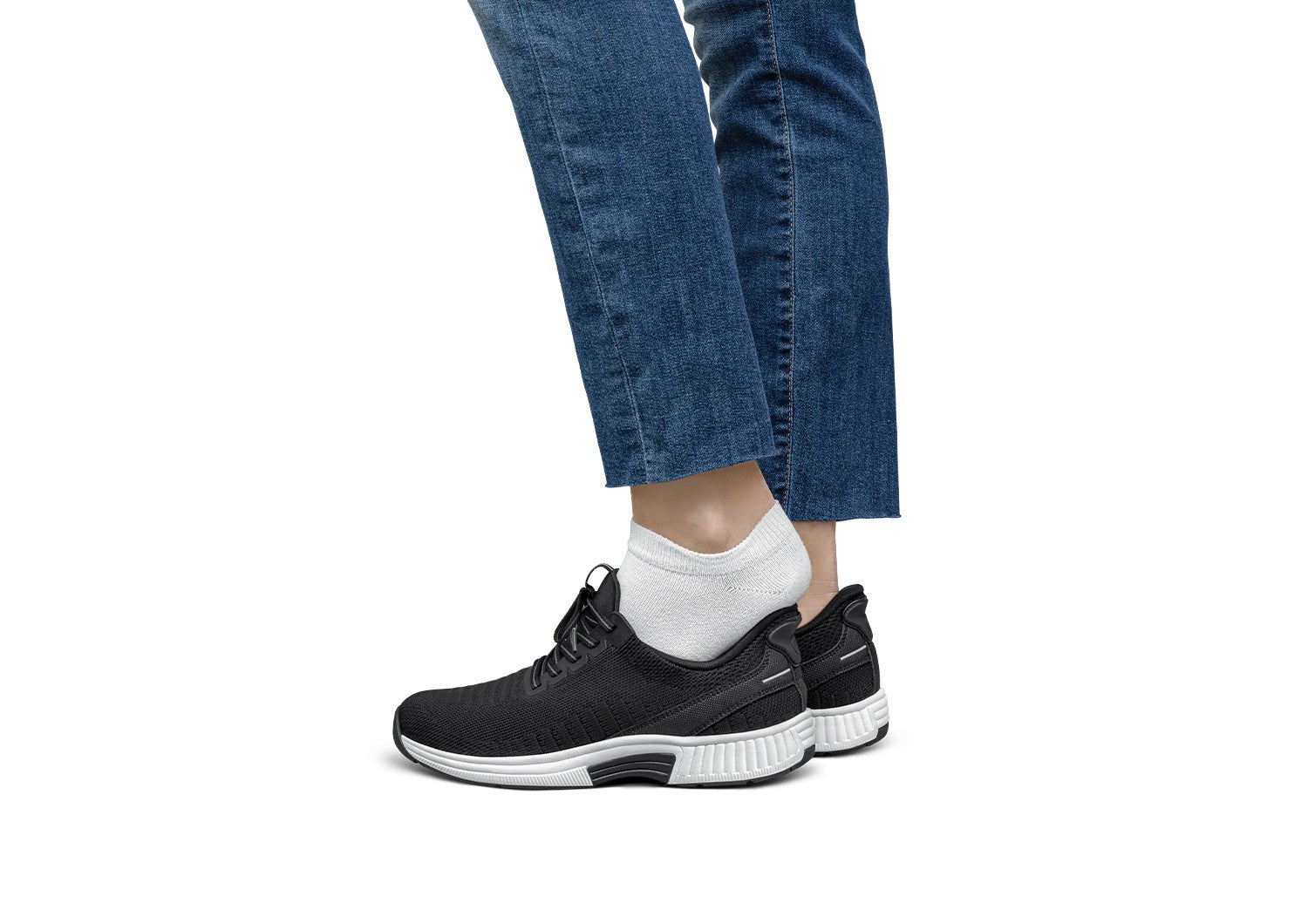 Orthofeet Kita Hands-Free Women's Sneakers - Black - Lifestyle View - 8