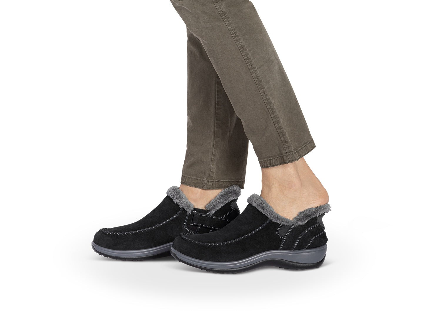 Orthofeet Lorin Wool Supportive Hands-Free Slipper-Shoe - Black - Lifestyle View - 9
