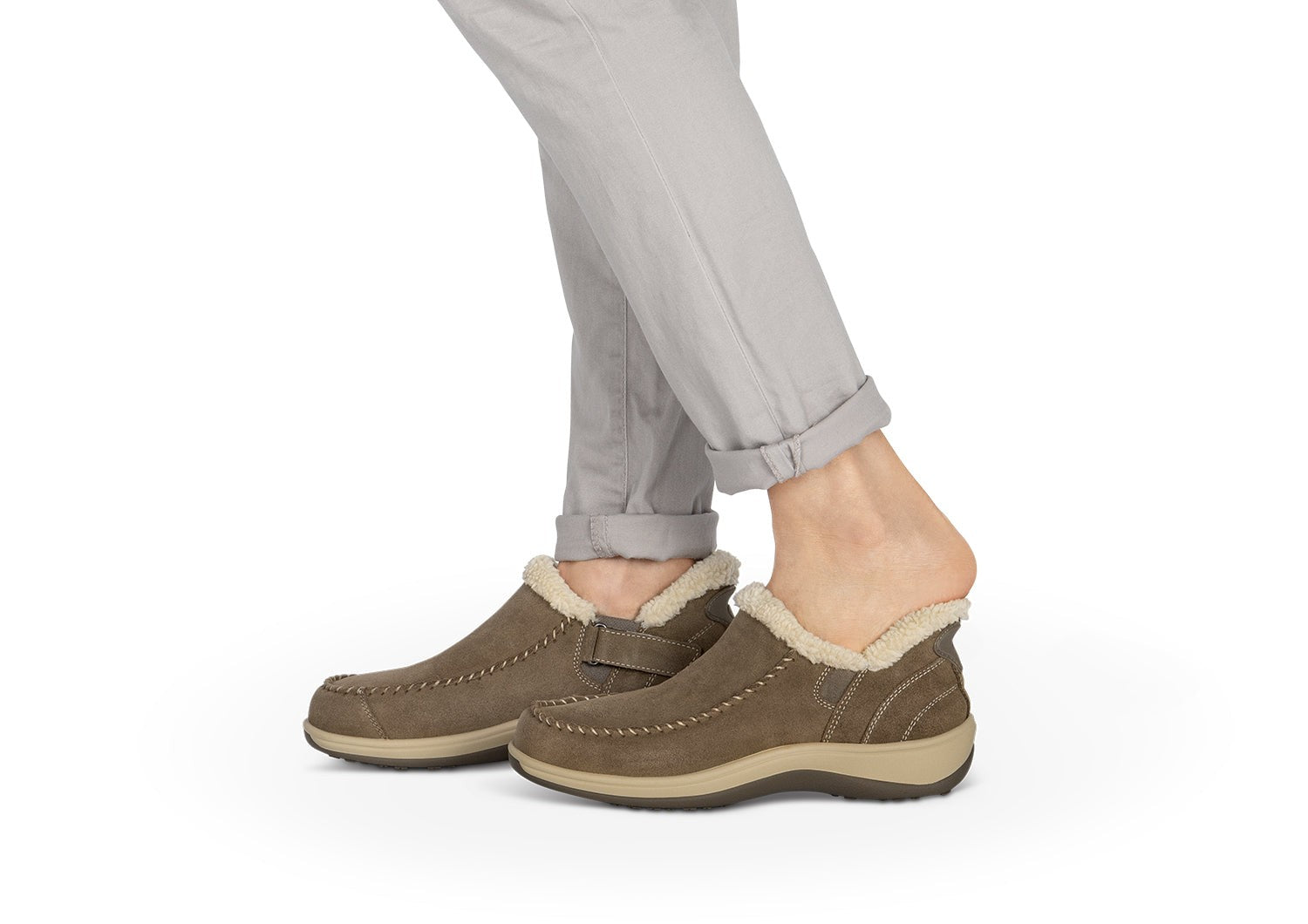 Orthofeet Lorin Wool Supportive Hands-Free Slipper-Shoe - Light Brown - Lifestyle View - 6
