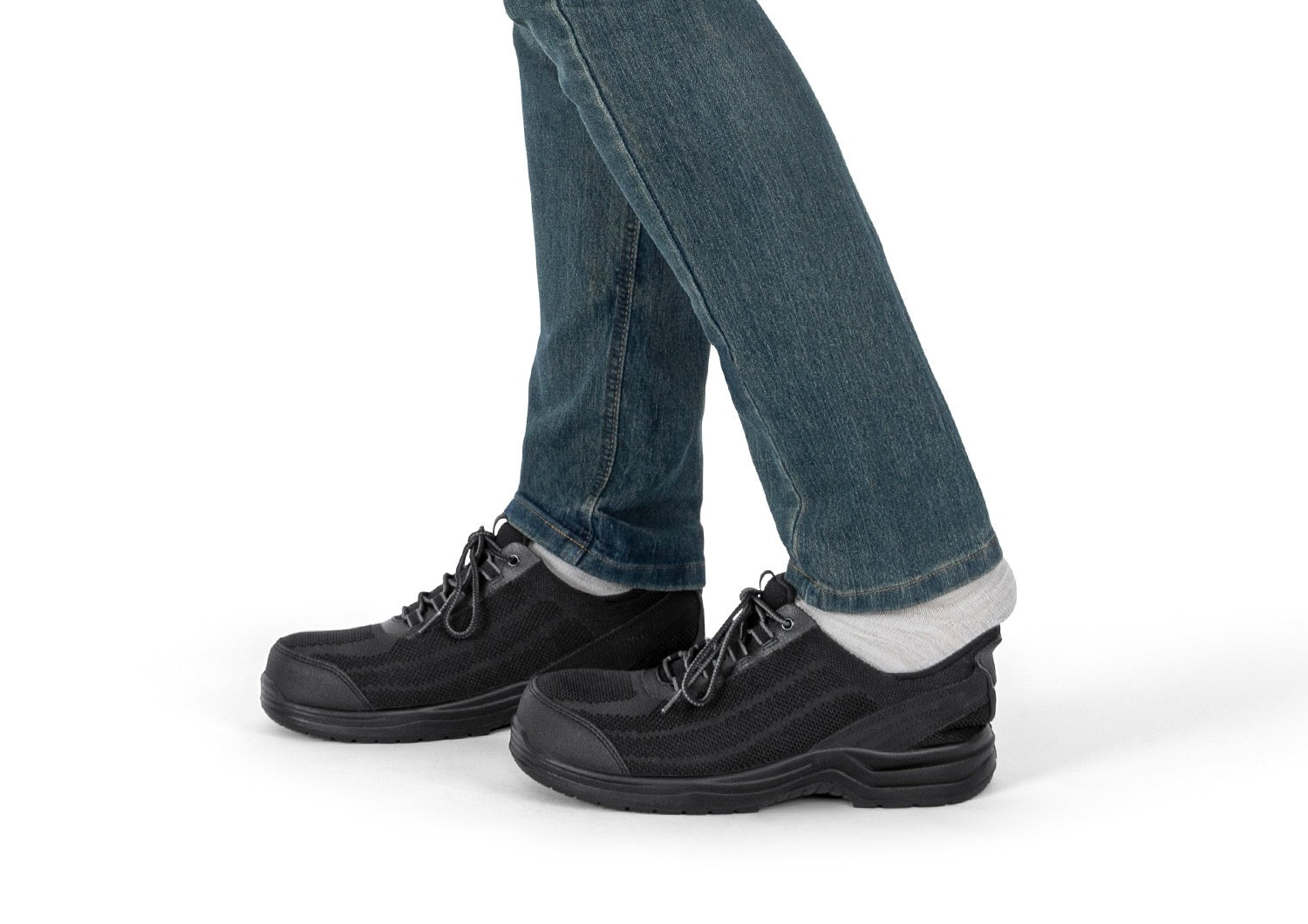 Orthofeet Onyx Hands-Free Work Shoes - Black - Lifestyle View - 8