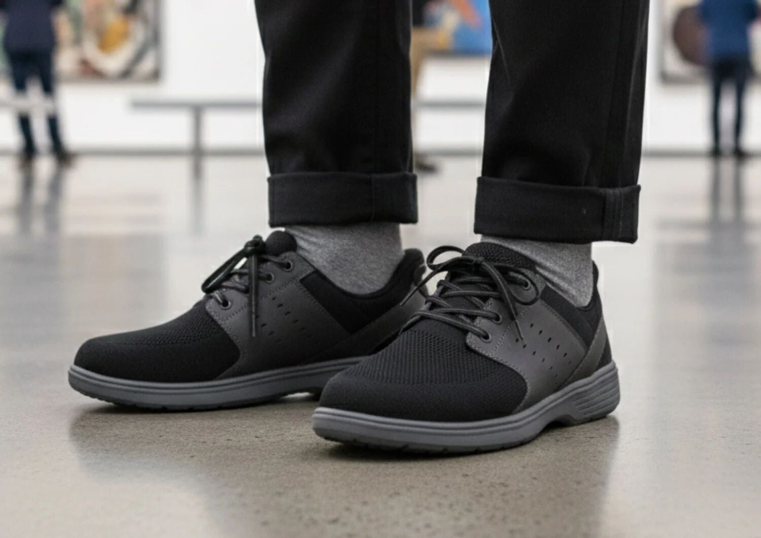 Orthofeet Siron Hands-Free Stretch Supportive Slip-On Men's Sneakers - Black - Lifestyle View - 7