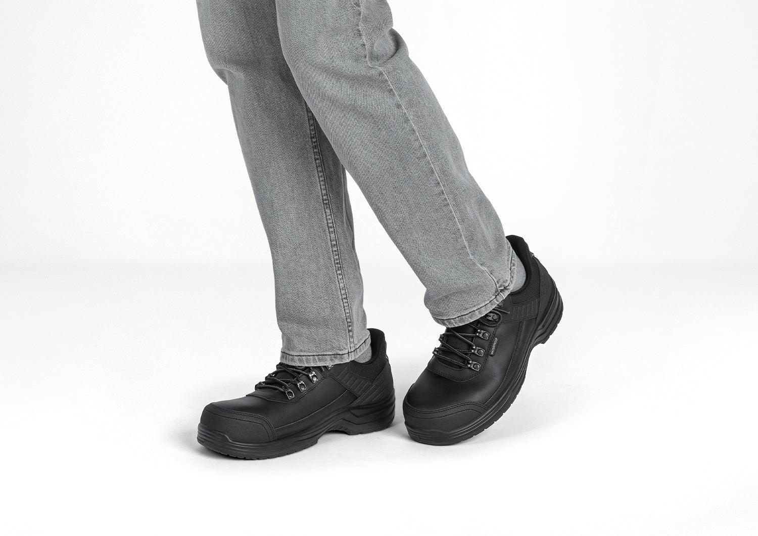 Orthofeet Slate Work Hands-Free Comfort & Arch Support Work Shoe - Black - Lifestyle View - 8