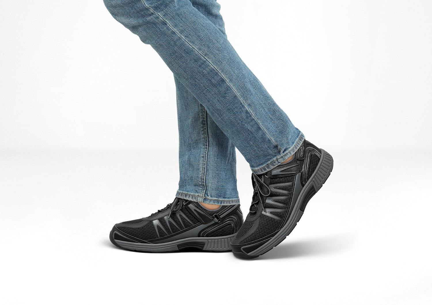 Orthofeet Sprint Tie-Less Men's Sneakers - Black - Lifestyle View - 2