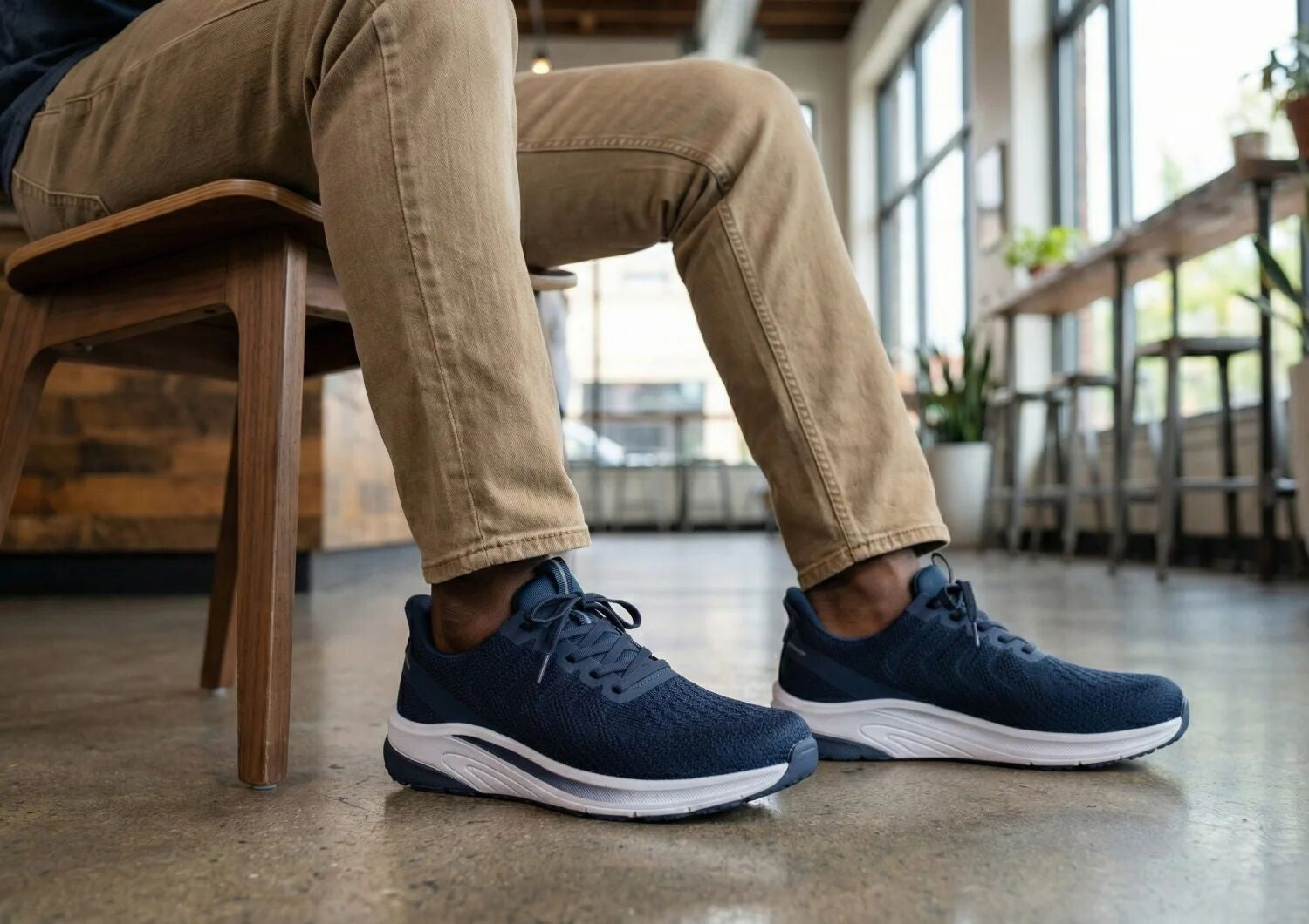 Orthofeet Tilos Hands-Free Support Stretch Men's Sneakers - Navy - Lifestyle View - 7