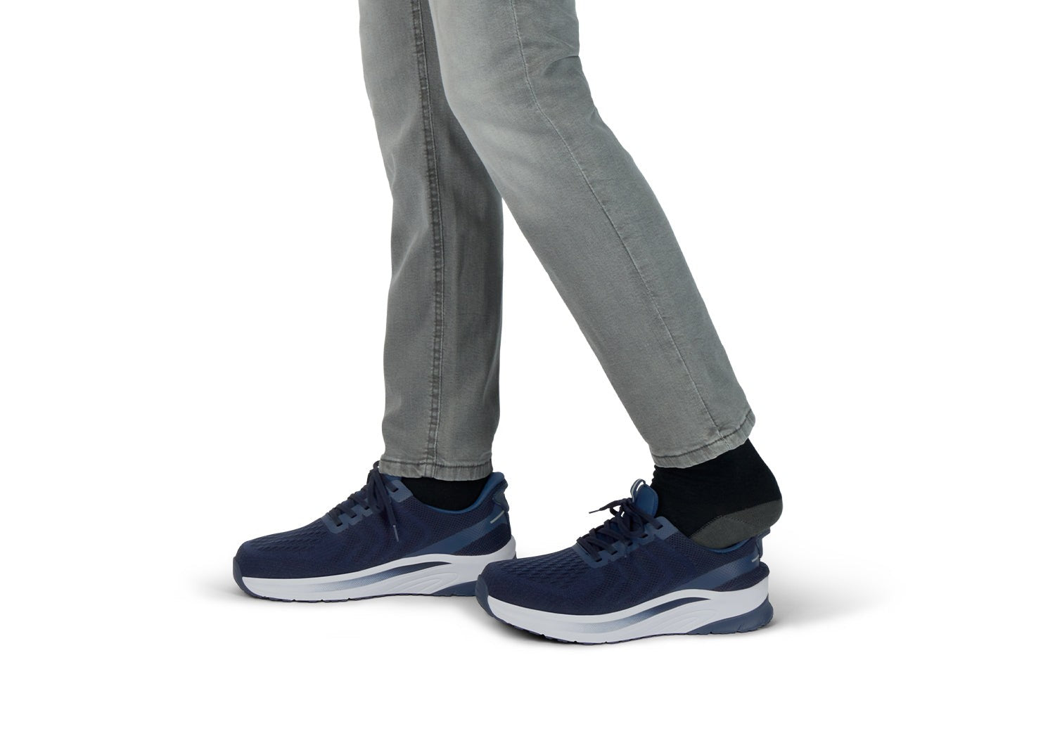 Orthofeet Tilos Hands-Free Support Stretch Men's Sneakers - Navy - Lifestyle View - 8