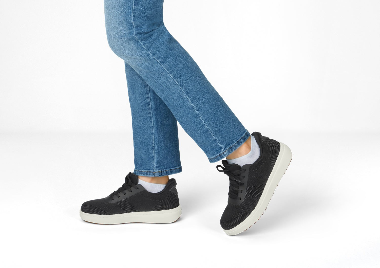 Orthofeet Wander Hands-Free Knit Women's Sneaker - Black - Lifestyle View - 8