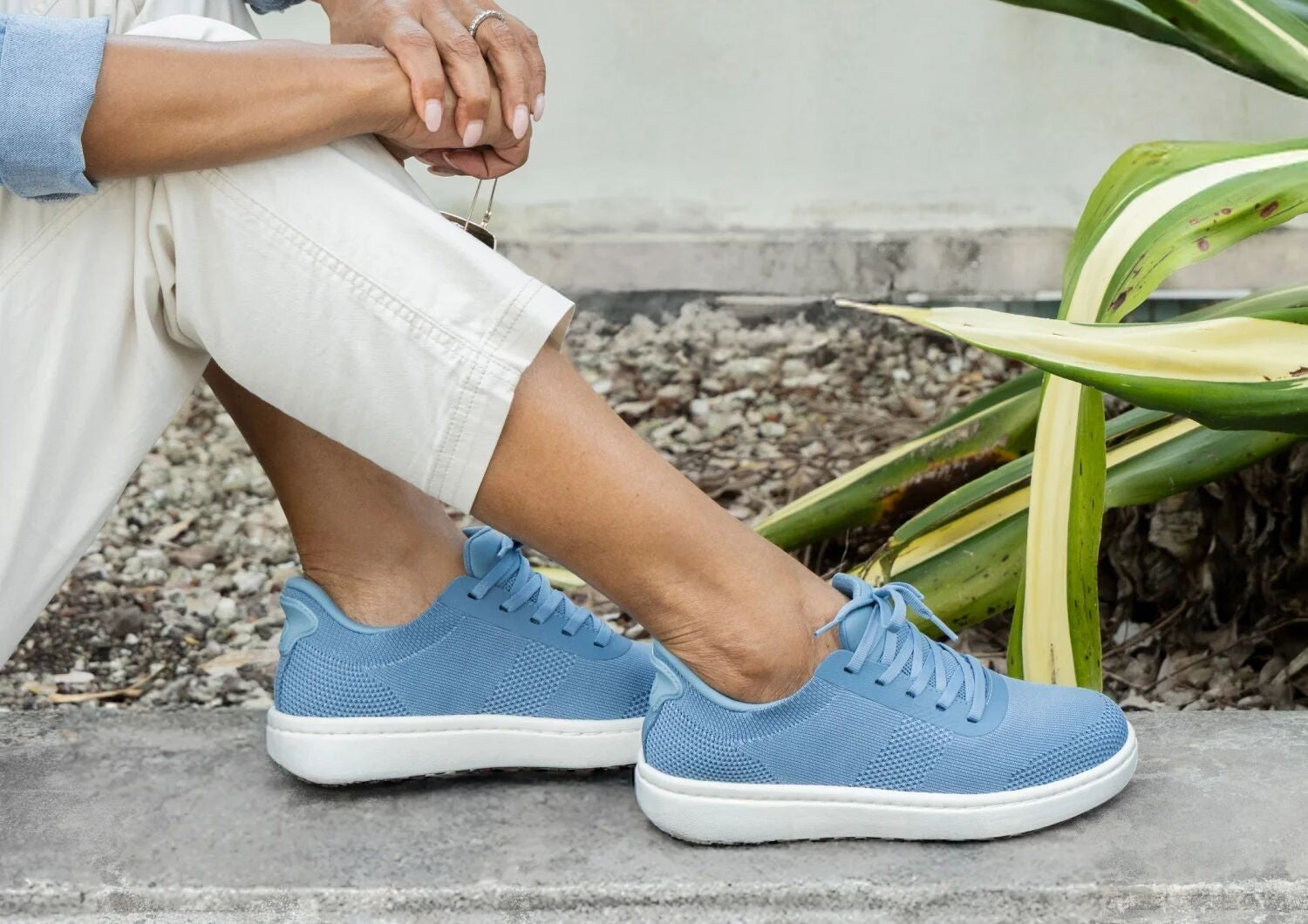 Orthofeet Wander Hands-Free Knit Women's Sneaker - Blue - Lifestyle View - 7