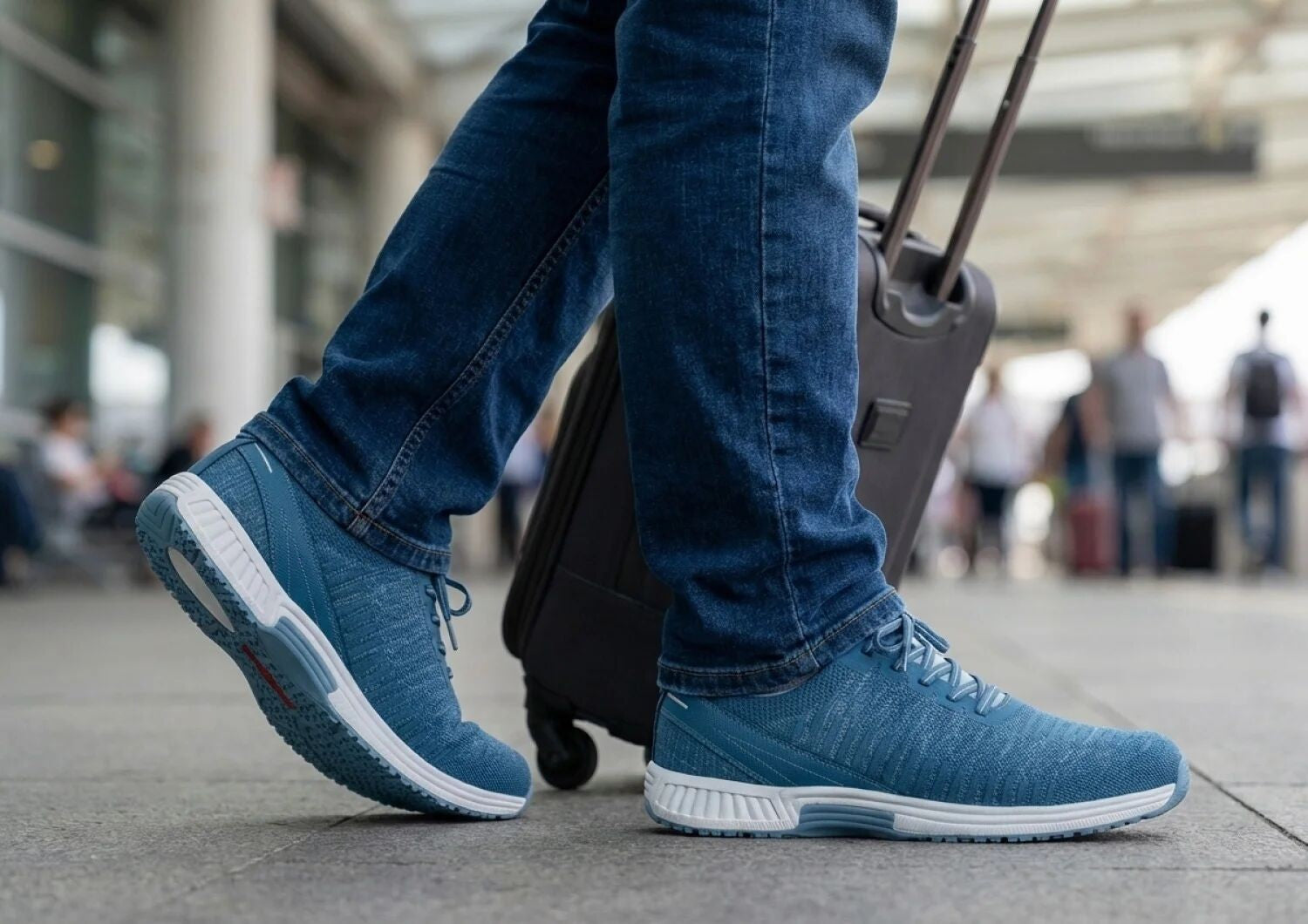 Orthofeet Yari Hands-Free Men's Sneakers - Blue - Lifestyle View - 7