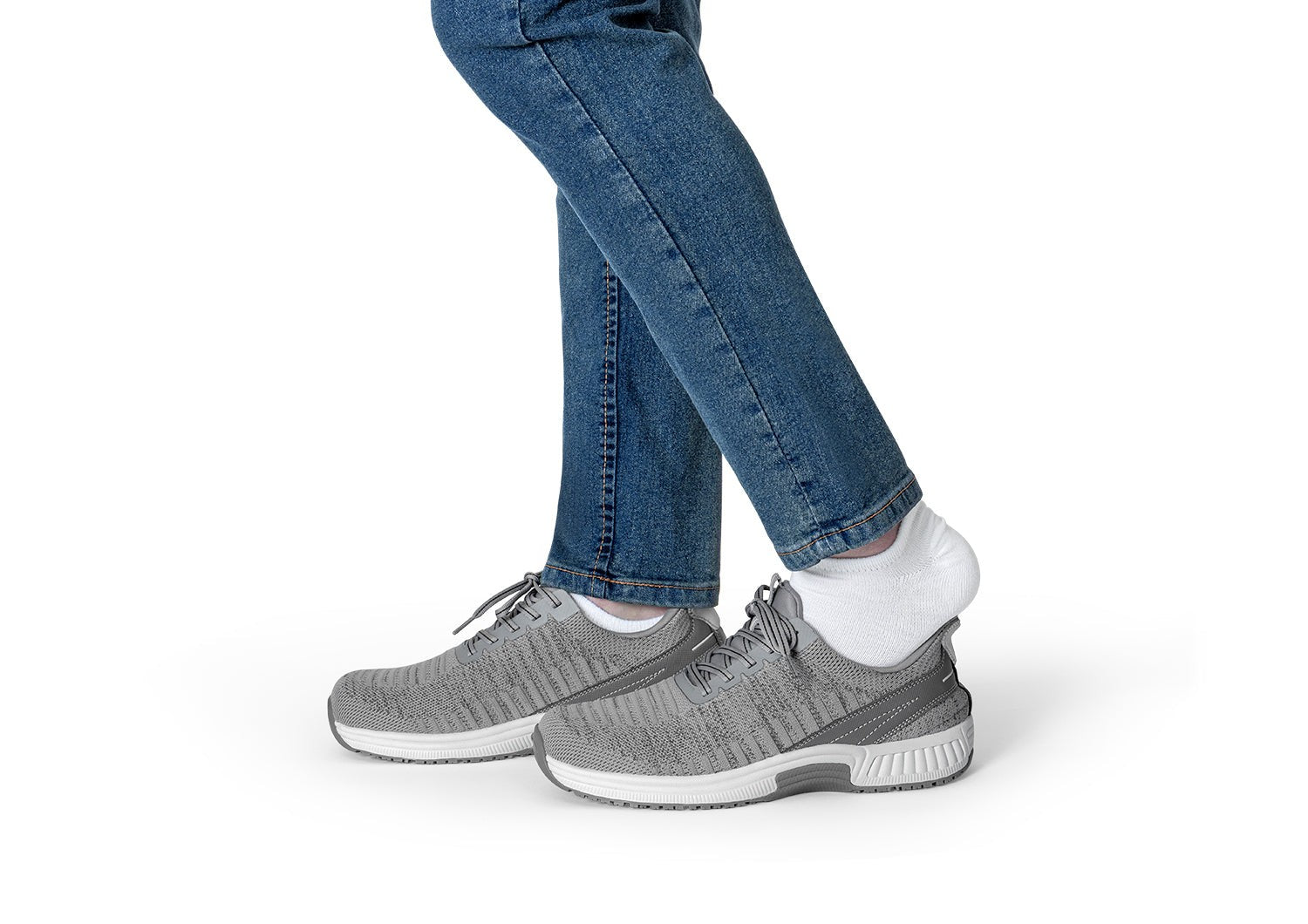 Orthofeet Yari Hands-Free Men's Sneakers - Gray - Lifestyle View - 8