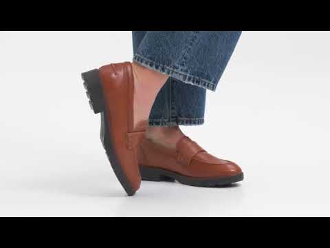 Vionic Cleo Loafer Women's Comfortable Orthotic Arch Support Slip-On Loafer