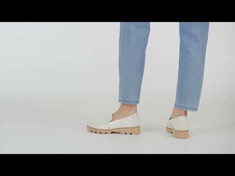 Vionic Kensley Women's Slip On Loafer