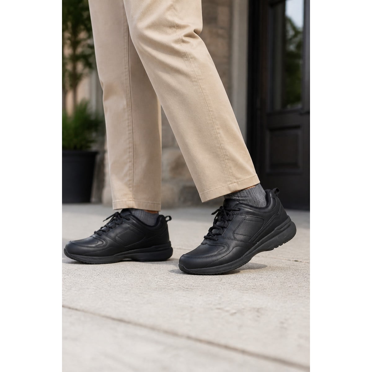 Propet Life Walker Sport Men's Walking Shoes - Black - Lifestyle