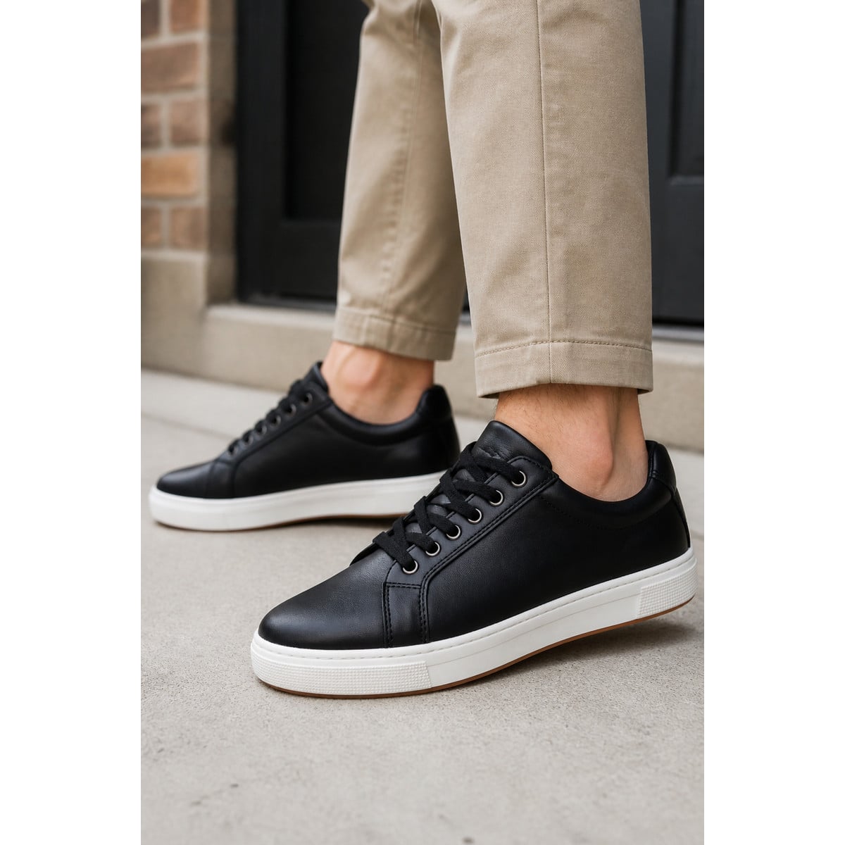 Propet Koda Men's Platform Sneaker - Black - Lifestyle