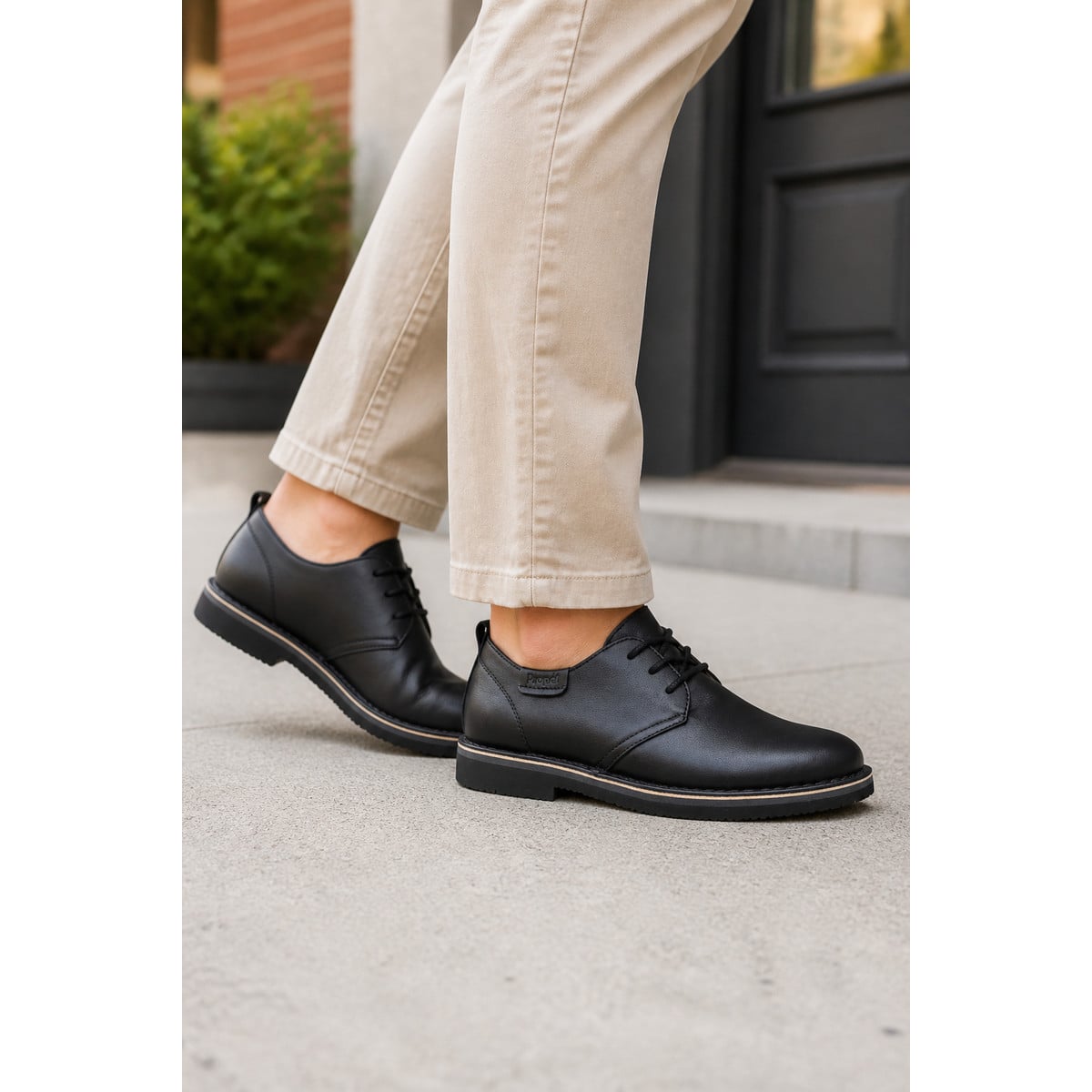 Propet Finn Men's Oxfords - Black - Lifestyle