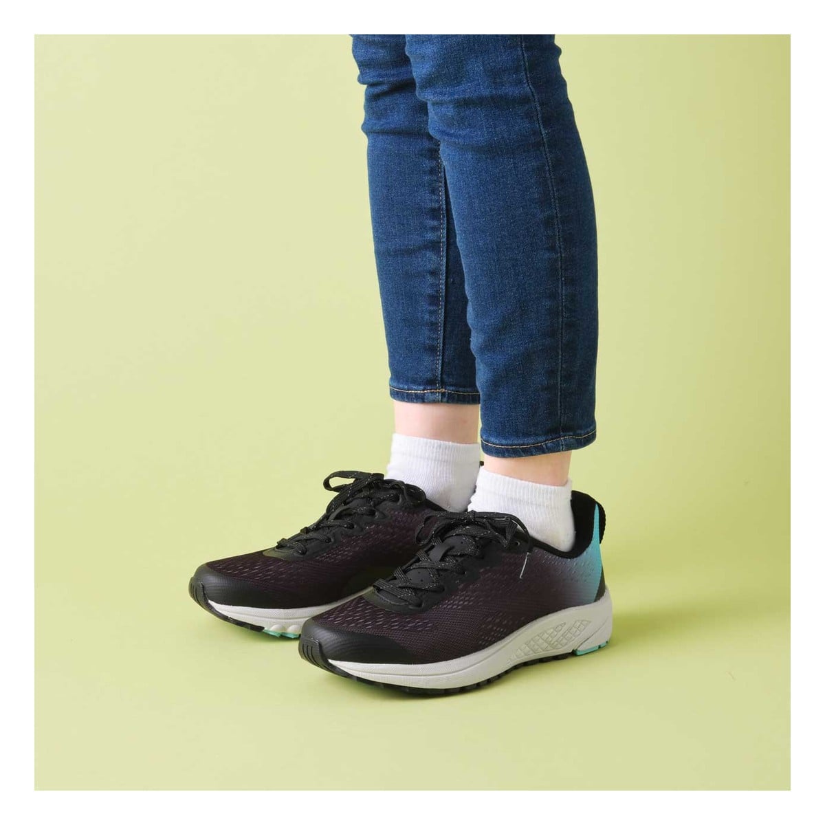 Propét One Evolve Women's Sneakers - Black/Aqua - View 5