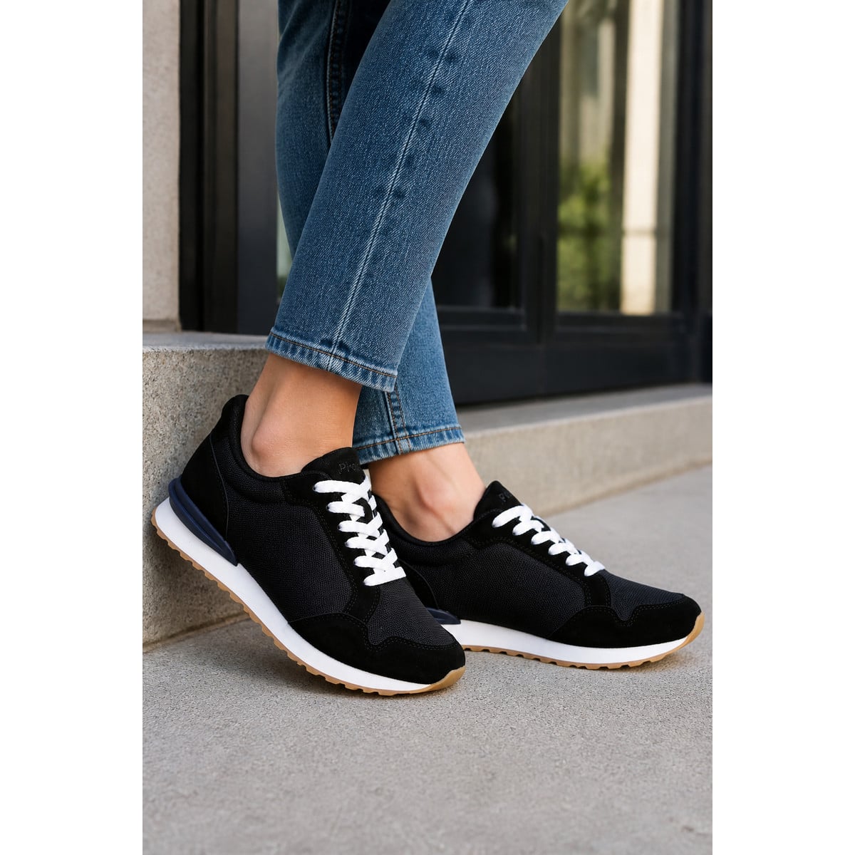 Propet Shirley Women's Sneakers - Black - Lifestyle