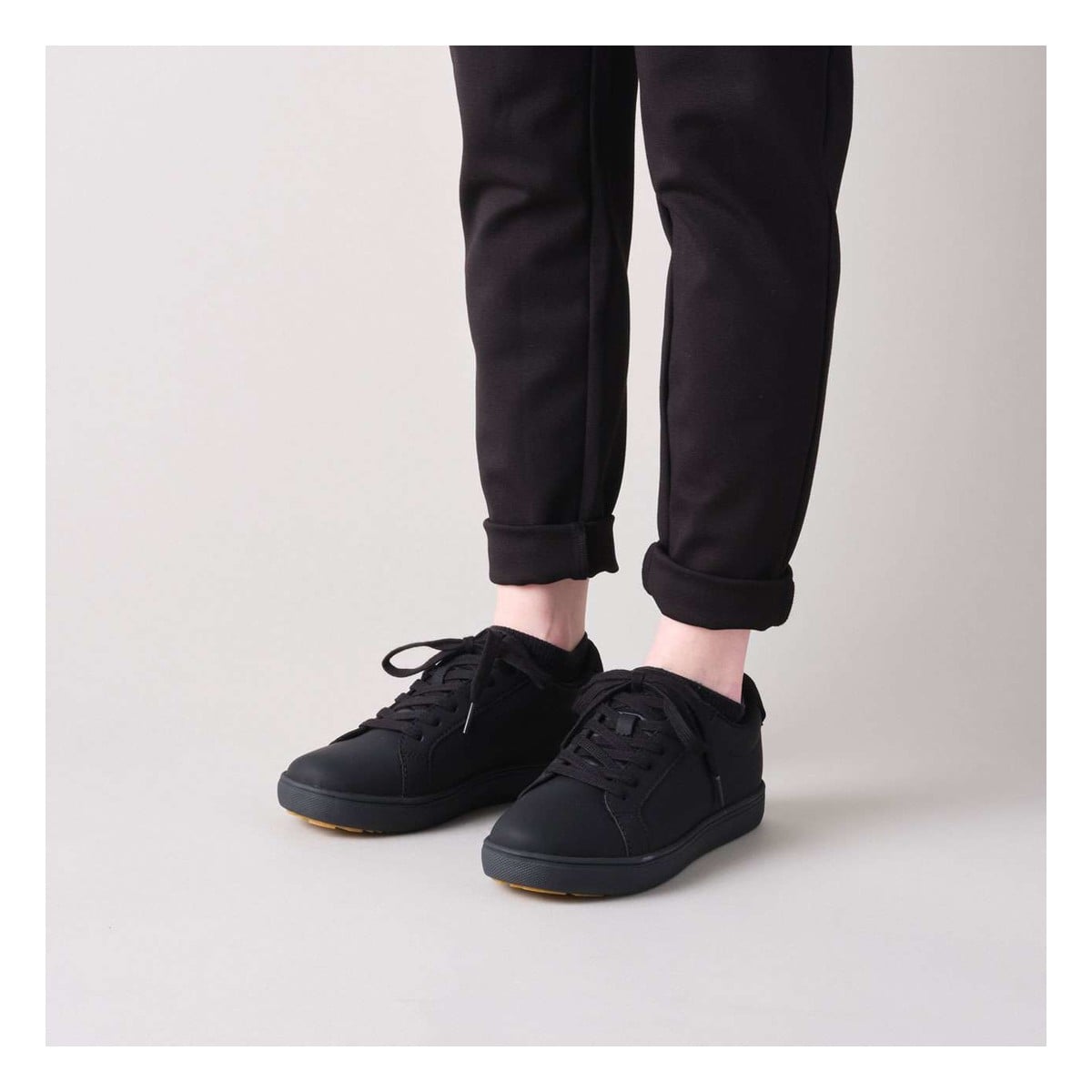 Propet Charlie Women's Sneakers - Black - View 8