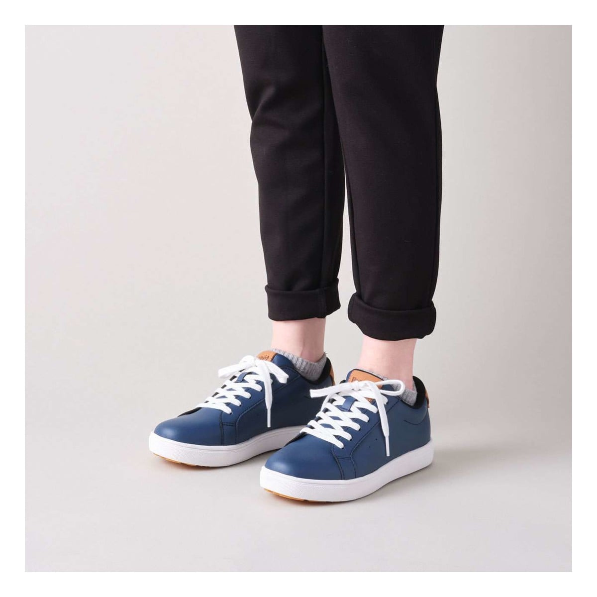 Propet Charlie Women's Sneakers - Navy - View 8