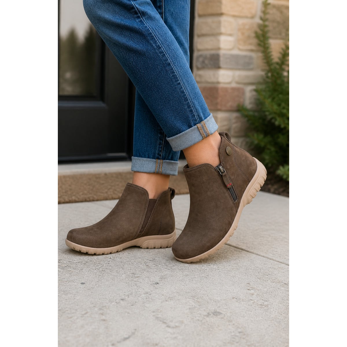 Propet Devon Women's Boots - Brown - Lifestyle