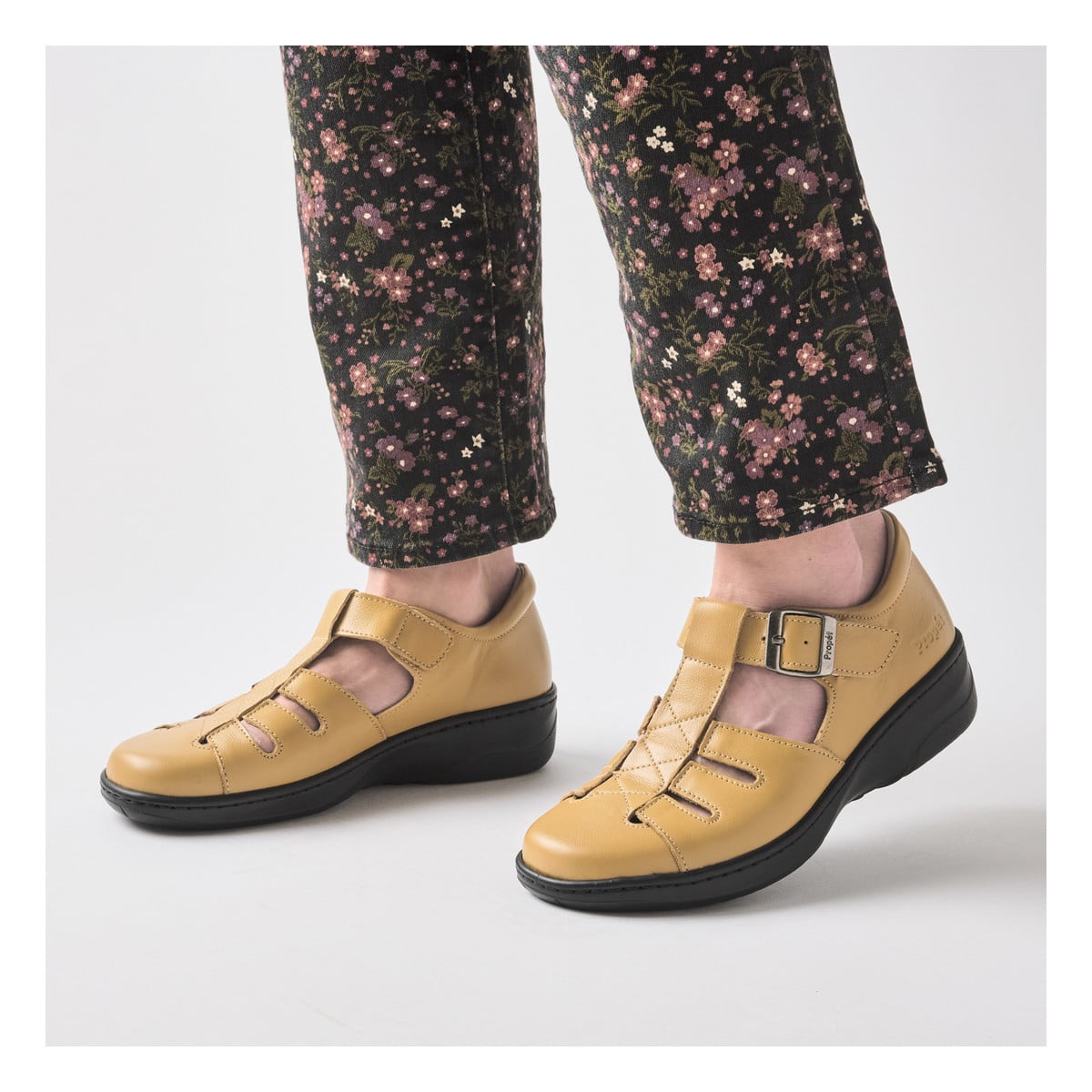 Propet Gwyneth Women's Sandals - Doe - View 8