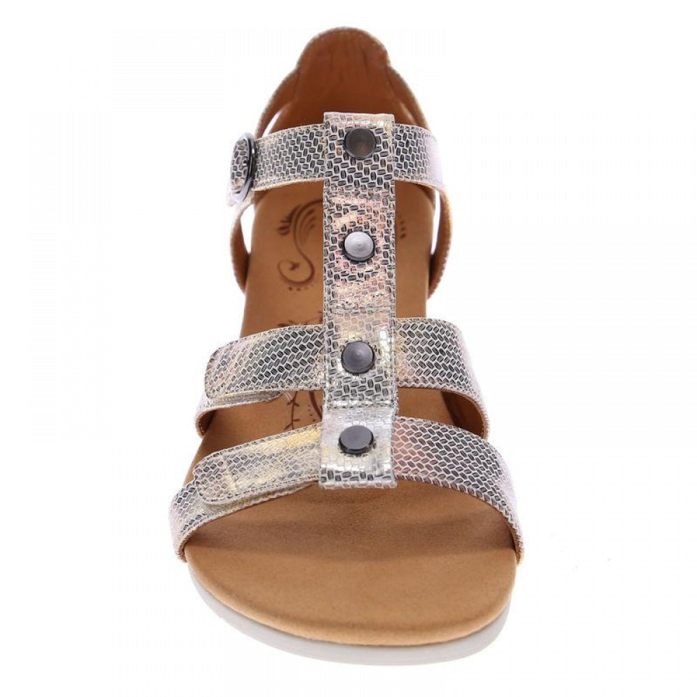 Revere Nassau Closed Heel Wedge - Women's - Metallic Interest - Front