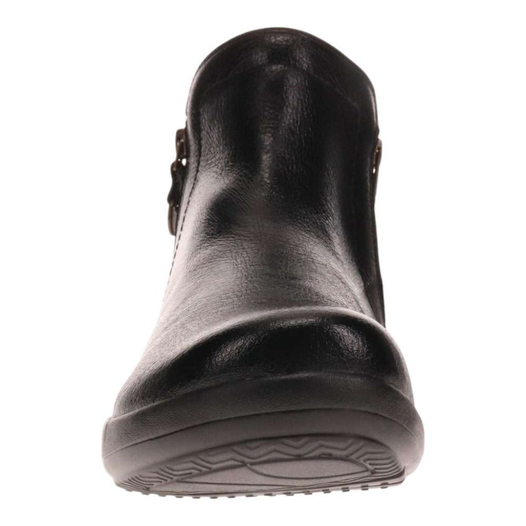 Revere Charleston Zip - Black Pebble - Product View - 5