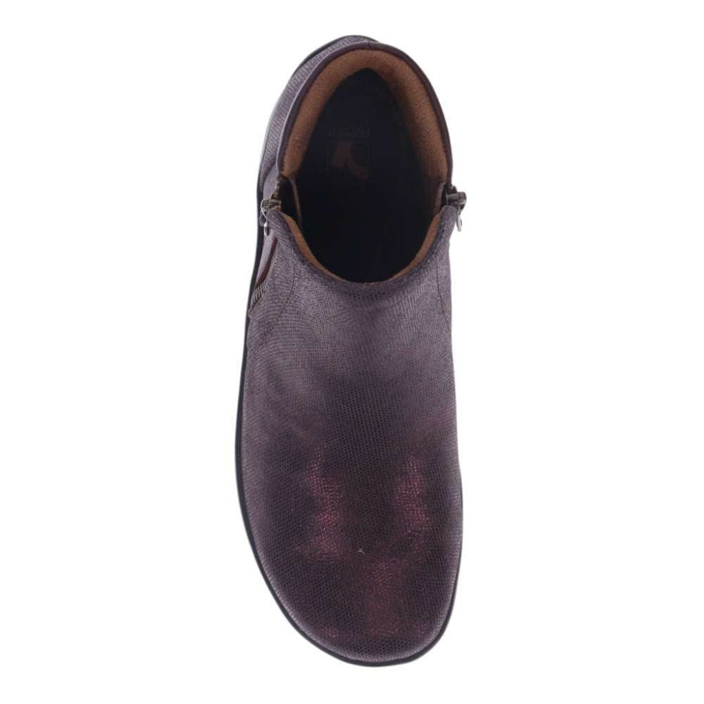 Revere Charleston Zip - Chocolate Angle - Product View - 4