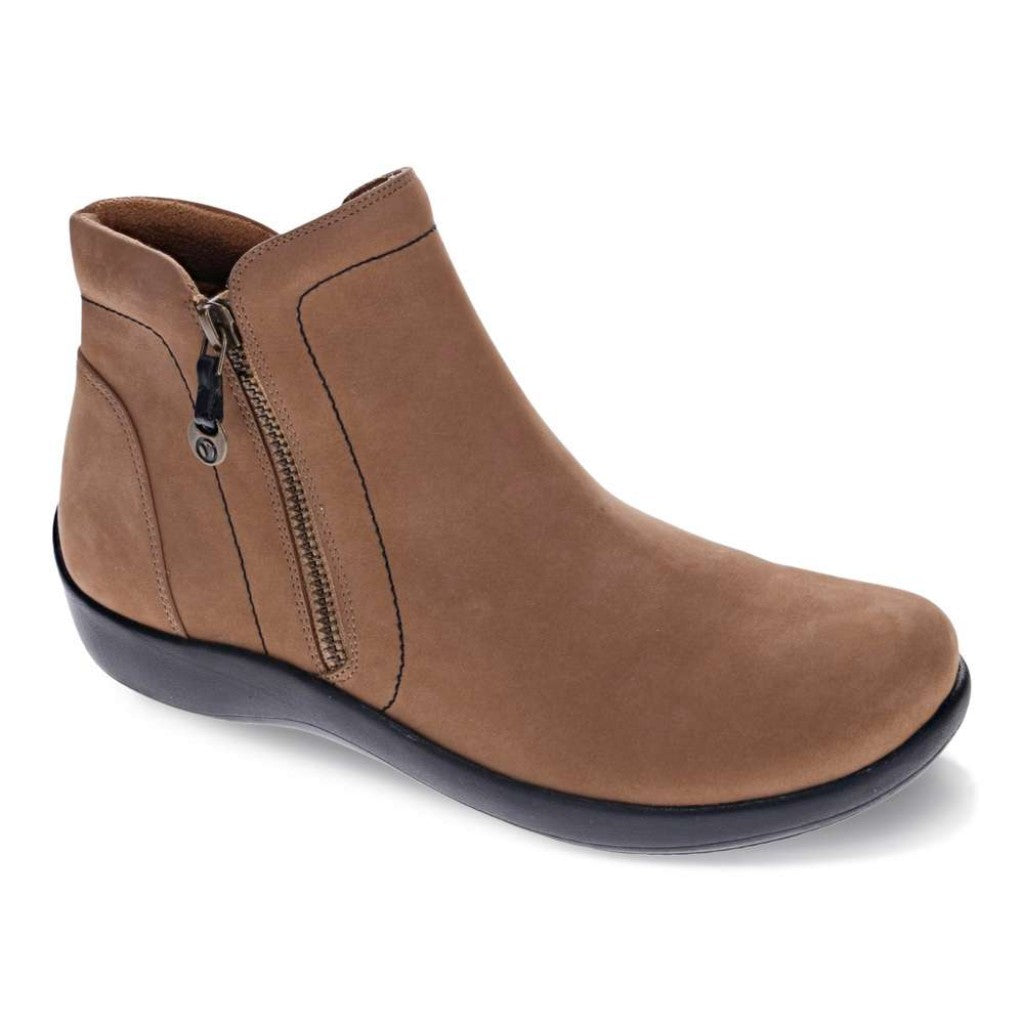 Revere Charleston Zip - Toffee Nubuck - Product View - 1